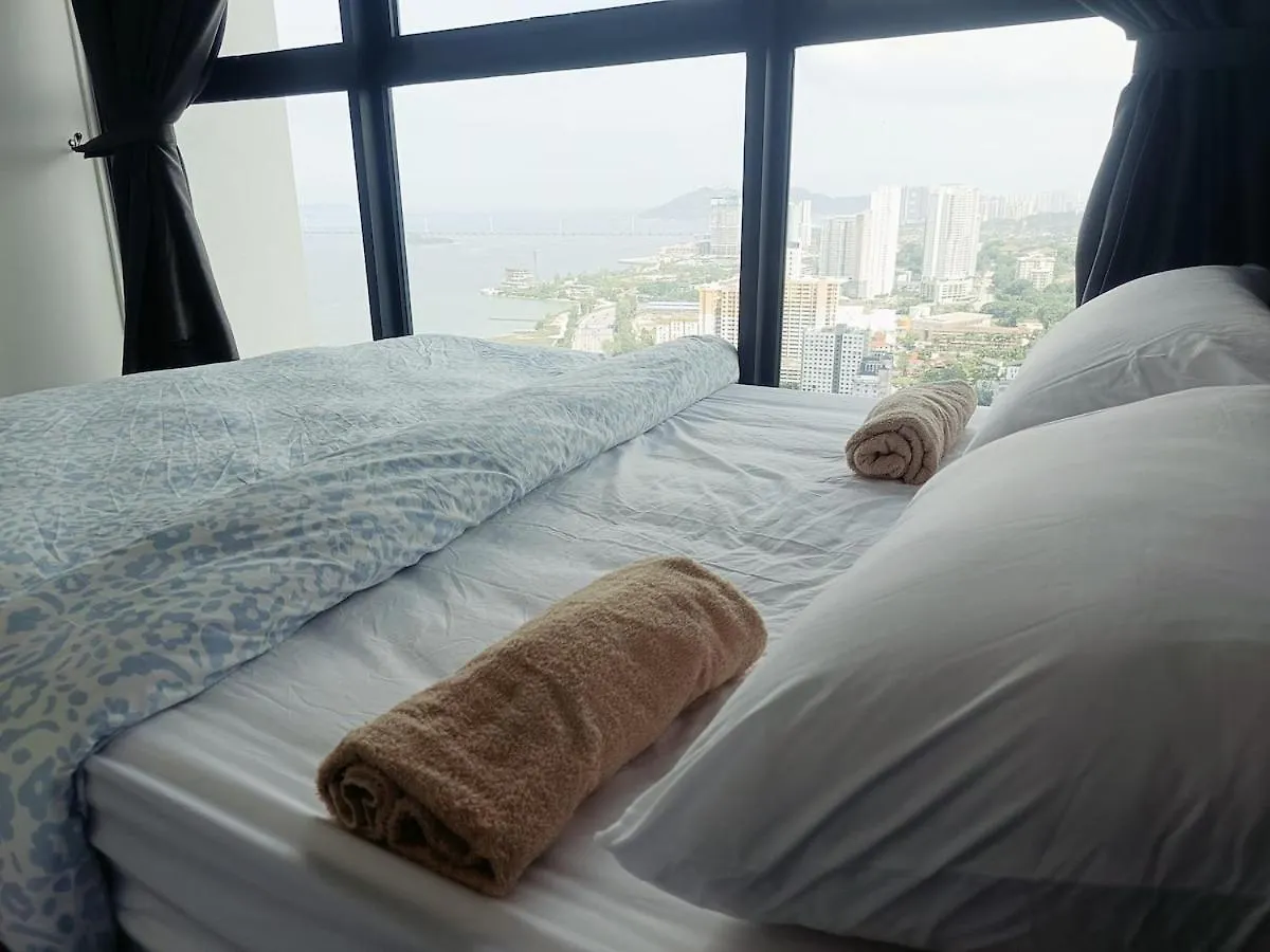 Urban Rooftop Veiw Penang 3Br 10 Pax Jelutong
