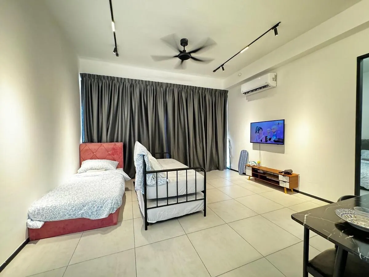 Urban Rooftop Veiw Penang 3Br 10 Pax Jelutong Apartamento