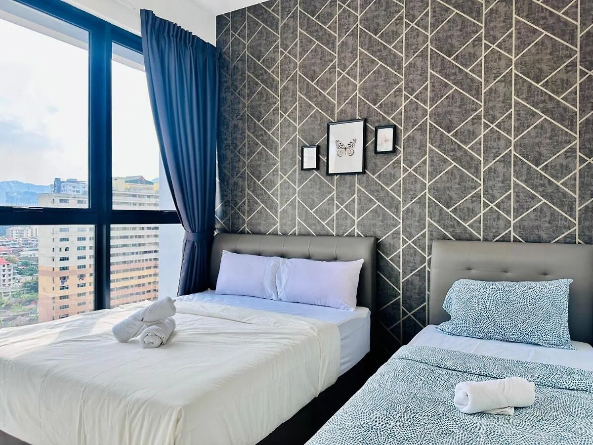 Urban Rooftop Veiw Penang 3Br 10 Pax Jelutong