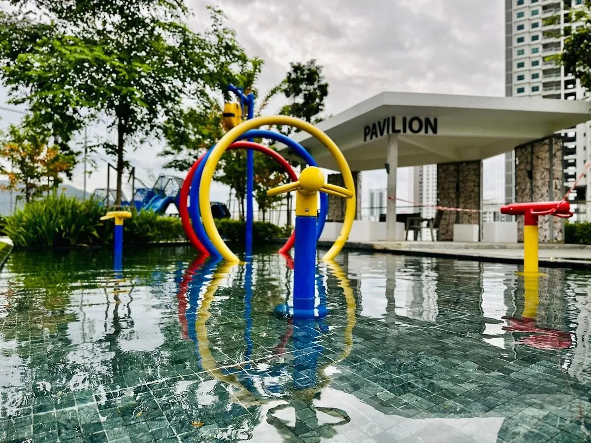 Urban Rooftop Veiw Penang 3Br 10 Pax Jelutong 0*,